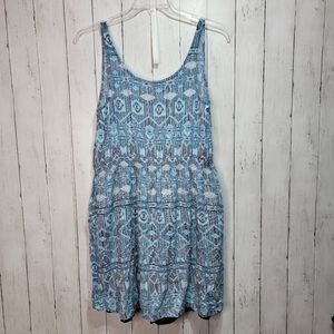 BB Dakota Women's Blue Print Sleeveless Rayon Sleeveless Dress Size 2X Tie Neck.